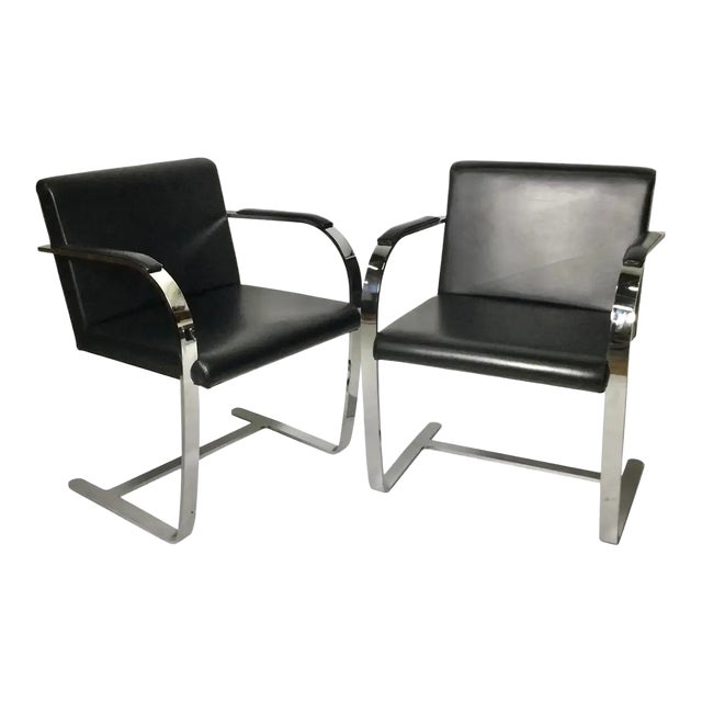 Pair of Mies Van Der Rohe Brno Style Flat Bar Chair in Black Leather, 1990s For Sale