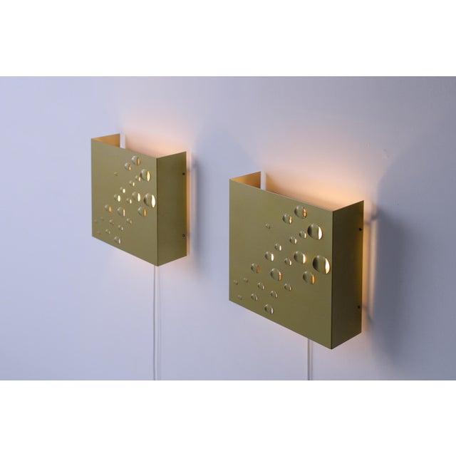 Star Rain C-1627-24 Gold Colored Wall Lamps by E. Jelles for Raak, 1960s, Set of 2 For Sale - Image 6 of 16