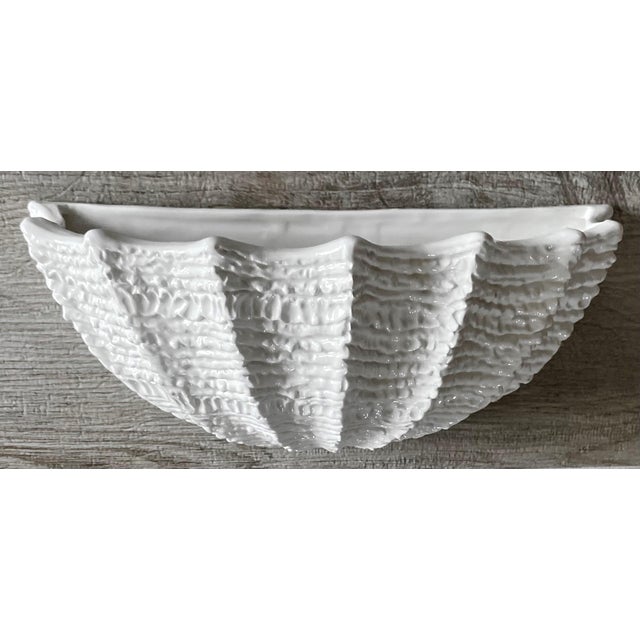 Circa 1980 Palm Beach Chic Terraglia Bianca (Creamware) Shell-Shaped Wall Pocket in the Manner of Mario Bellini For Sale - Image 15 of 18