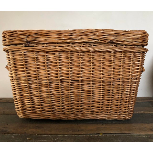 Vintage Woven Willow Wicker Picnic Basket Hamper Chairish