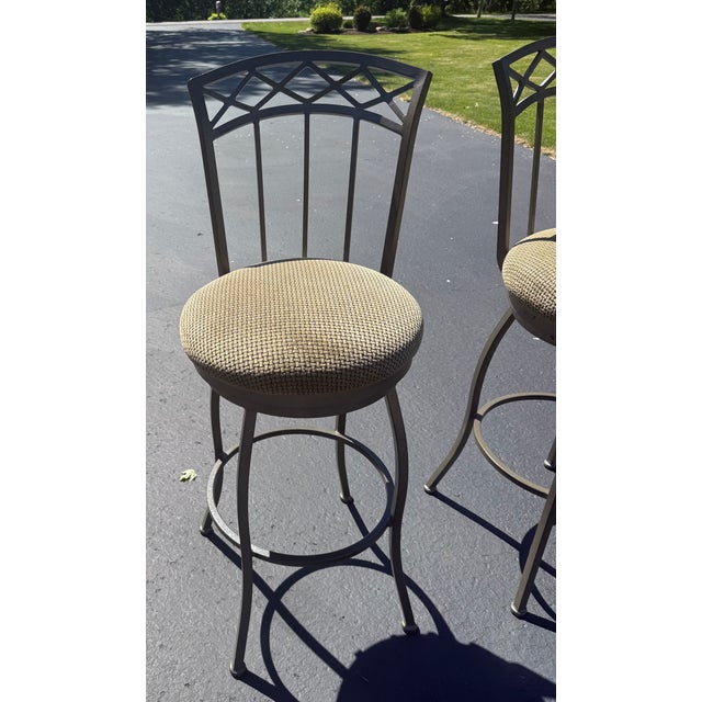 Metal Set of 4 Swivel Bar Stools – Powder-Coated Steel – Made in Usa For Sale - Image 7 of 8
