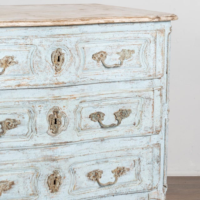 19th Century Swedish Rococo Three-Drawer Chest in Blue Painted Finish For Sale - Image 10 of 16