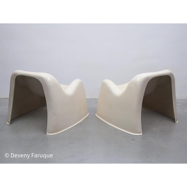 Plastic Set of Space Age Toga Lounge Chairs attributed to Sergio Mazza for Artemide, 1968 For Sale - Image 7 of 17