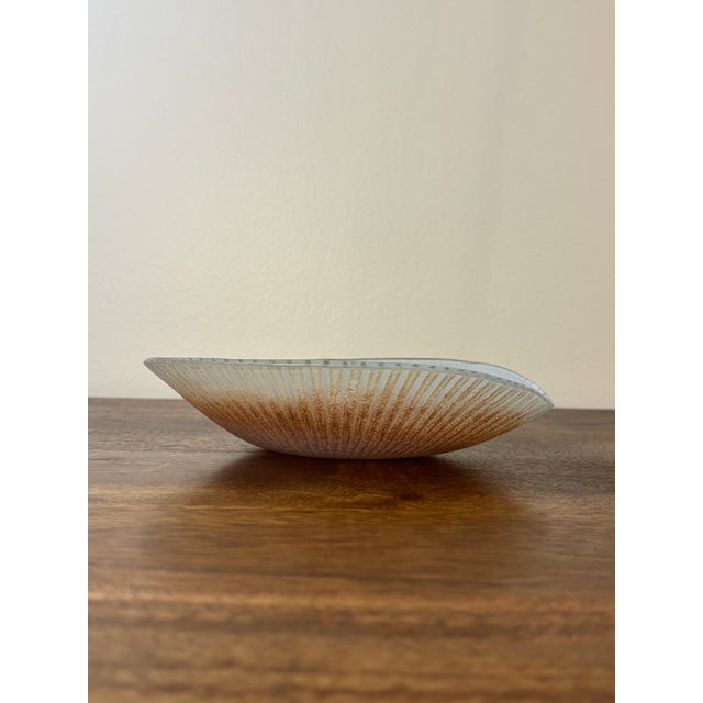 A vintage Heaton Classics fused art glass bowl by Maurice Heaton, a pioneer of the American studio glass movement. The...