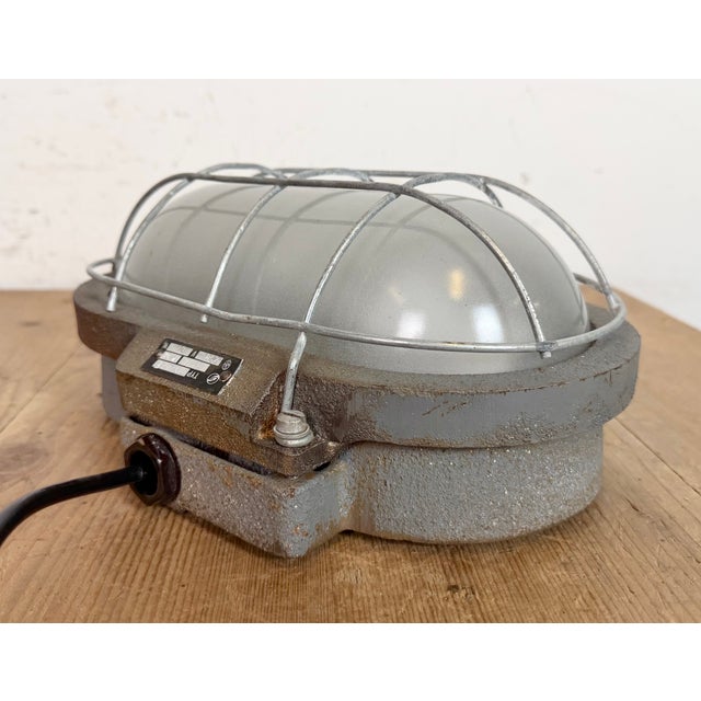 Gray Industrial Grey Cast Iron Wall Light from Elektrosvit, 1960s For Sale - Image 8 of 17