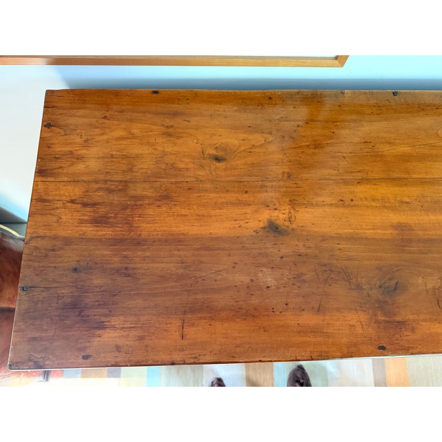 Early 19th Century Antique 19th Century American Butternut Linen Cupboard or Blanket Press For Sale - Image 5 of 17