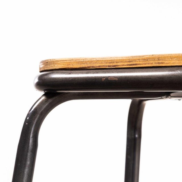 1950s Vintage Industrial French Stacking High Stool in Steel from Mullca, 1950s For Sale - Image 5 of 9