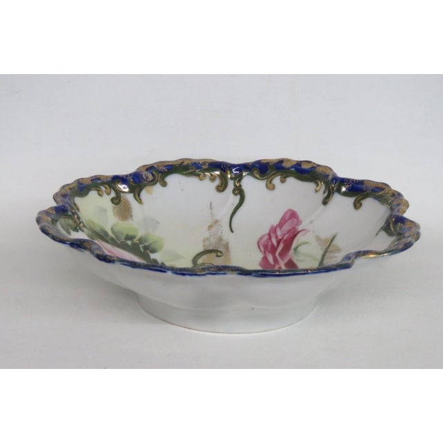 Early 20th Century Nippon Porcelain Bowl Made in Japan Hand Painted Roses With Blue Gold Trim 4984b For Sale - Image 5 of 11