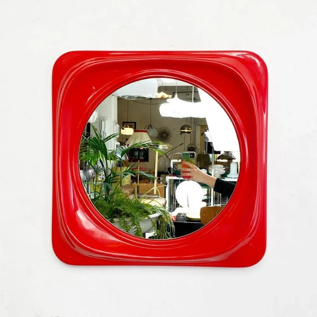 Mid-Century Modern Italian Red Plastic Mirror, 1980s For Sale - Image 3 of 9