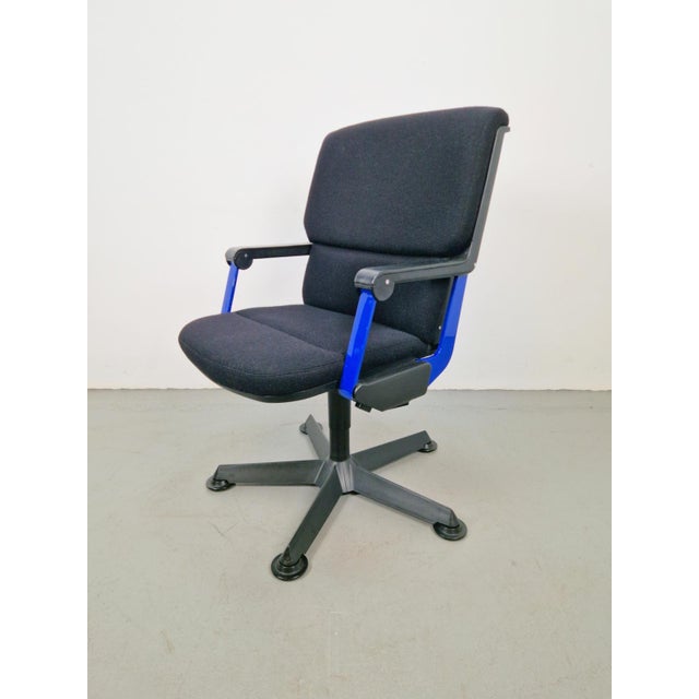 1980s Postmodern Office Chair by Richard Sapper for Comforto, 1980s For Sale - Image 5 of 13