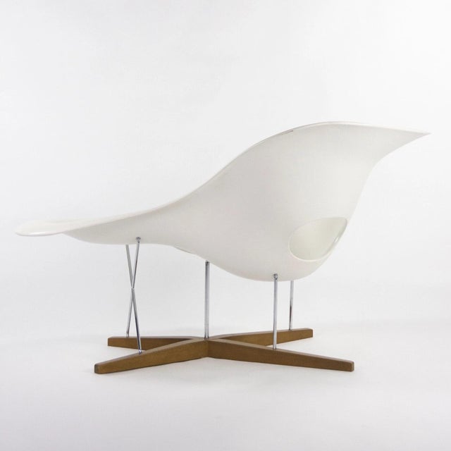 White Authentic Herman Miller Eames Lounge Chair & Ottoman in Santos Palisander and Black Leather For Sale - Image 8 of 9