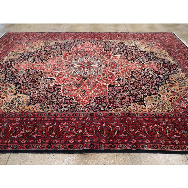 Galerie Shabab Collection Early 20th Century Persian Sarouk Room Size Carpet For Sale In New York - Image 6 of 10
