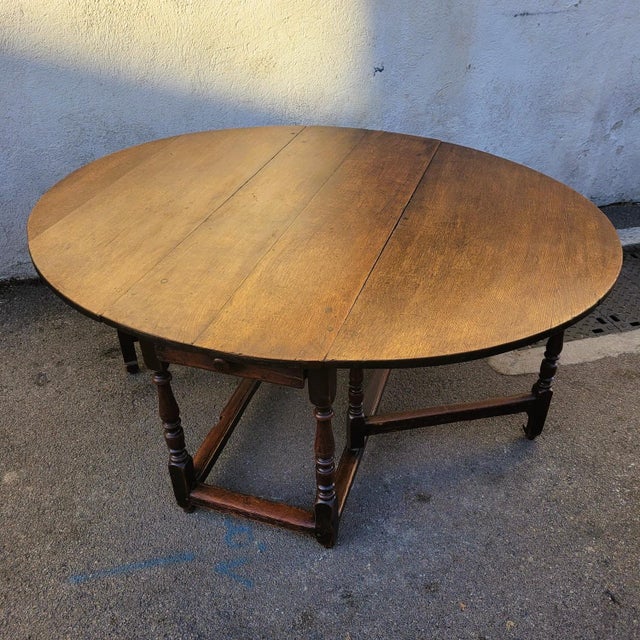 Gateleg Table in Oak, 1800s For Sale - Image 3 of 17