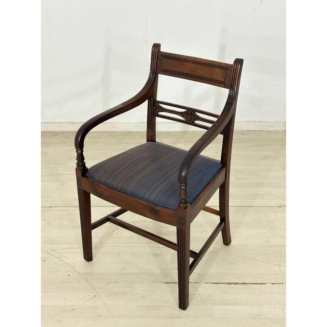 English Dining Chairs in Mahogany, Set of 4 For Sale - Image 3 of 15