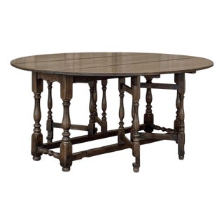 Early 19th Century Antique English Oak Gateleg Dining Table For Sale
