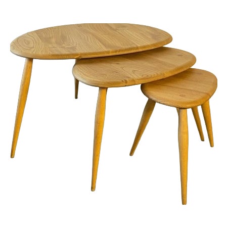 Nest of Blonde Pebble Tables from Ercol, 1950s, Set of 3 For Sale