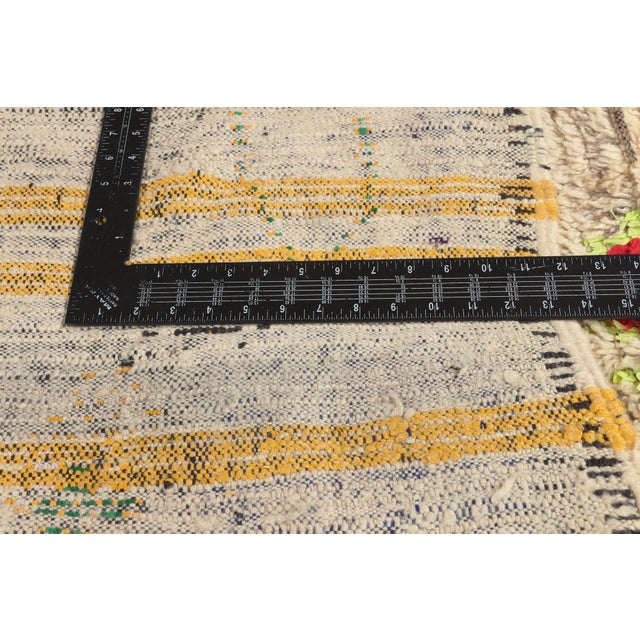 Textile Vintage Azilal Moroccan Rug, 04'00 X 07'01 For Sale - Image 7 of 10