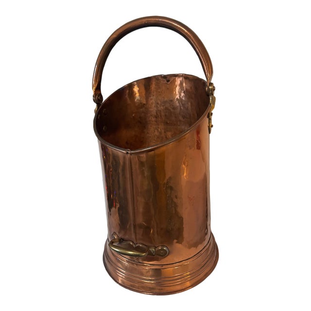 Mid 19th Century English Copper Large Antique Country House Victorian Era Coal Bin For Sale
