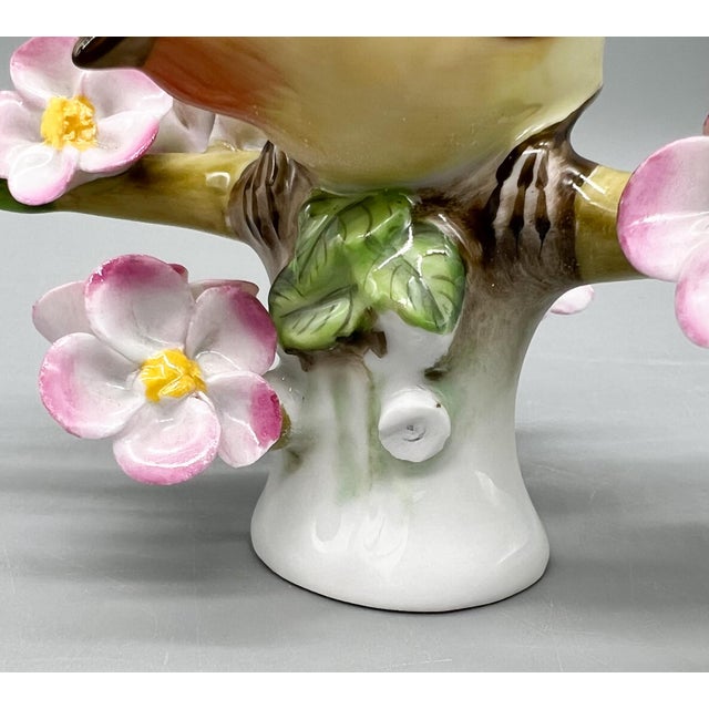 Late 20th Century Vintage Herend Hungary Hand-Painted Songbird With Pink Blossoms – Porcelain Figurine - Cottagecore • Traditional • European Classic For Sale - Image 5 of 15