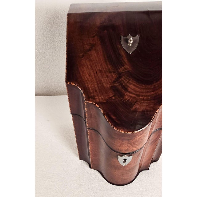 Late 18th Century Georgian Cutlery Box in Mahogany, Circa 1790 For Sale - Image 5 of 10