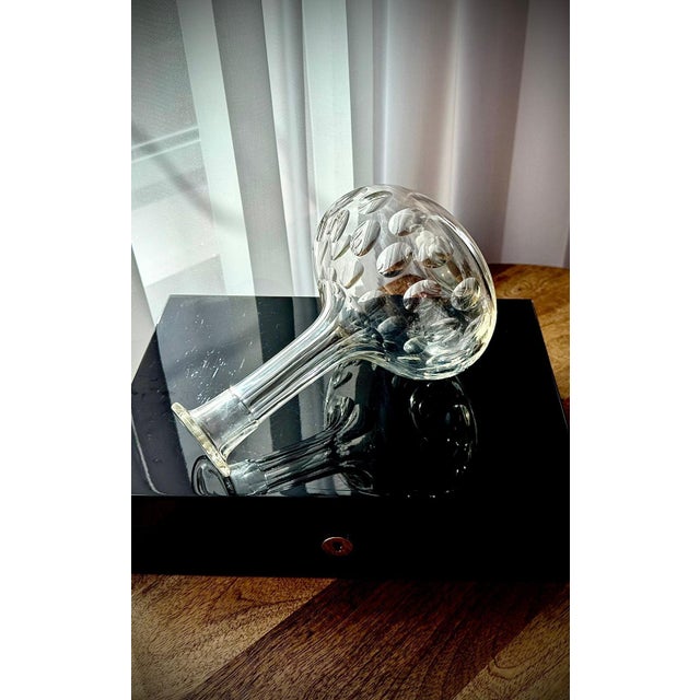 Glass Victorian Shaft and Globe Glass Decanter, England, 1880 For Sale - Image 7 of 16