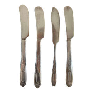 1920's Community Silver Plate"Grosvenor" Pattern Different Size Butter Knives- Set of 4