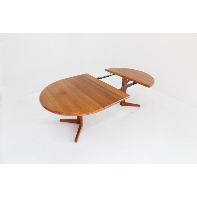 Vintage Danish Round Extendable Dining Table in Teak, 1960s For Sale - Image 4 of 7