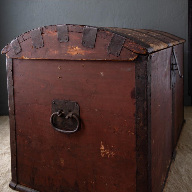 Large 19th Century Domed Immigrant Coffer Trunk Dated Modd 1854 For Sale - Image 11 of 18