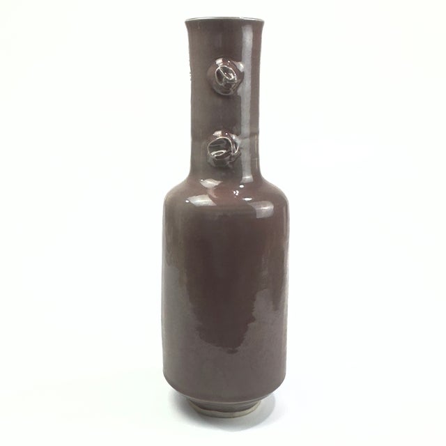 Rare Artisanal Pottery Vase by Renowned Jamaican Ceramicist Norma Rodney Harrack, Signed For Sale In Miami - Image 6 of 14