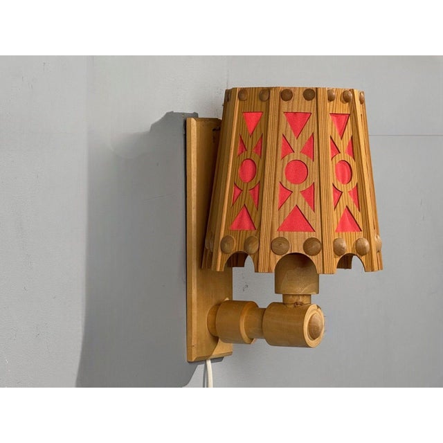 Swedish Modern, Wall Lights, Pine, Red Textile, Sweden, 1970s For Sale In New York - Image 6 of 8