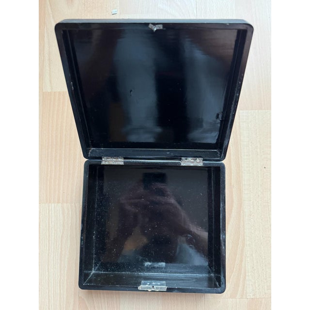 Wood Antique 20th Century Japanese Lacquer Box with Fuji Landscape, 1920s For Sale - Image 7 of 11