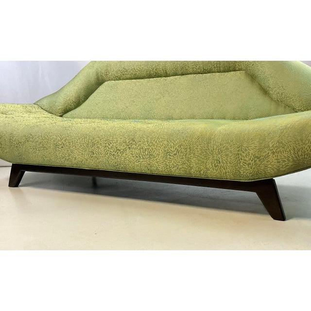 1960s Vintage Italian Luigi Tiengo Gondola Sofa, Scalamandre Starburst Silk Embroidered Upholstery For Sale - Image 11 of 15