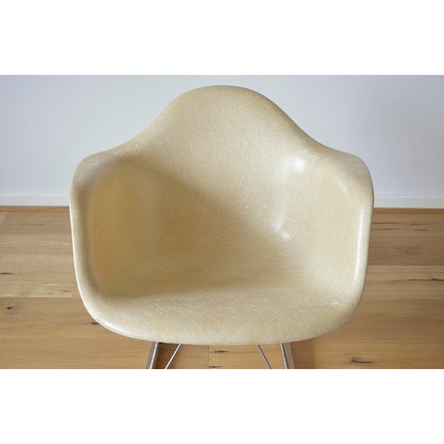 Industrial RAR Rocking Chair by Charles & Ray Eames for Herman Miller, 1960s For Sale - Image 3 of 18