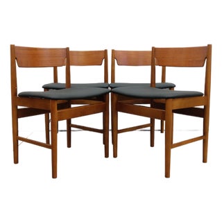 Set of 4 Vintage Edmund Homa Polish Mid Century Dining Chairs For Sale