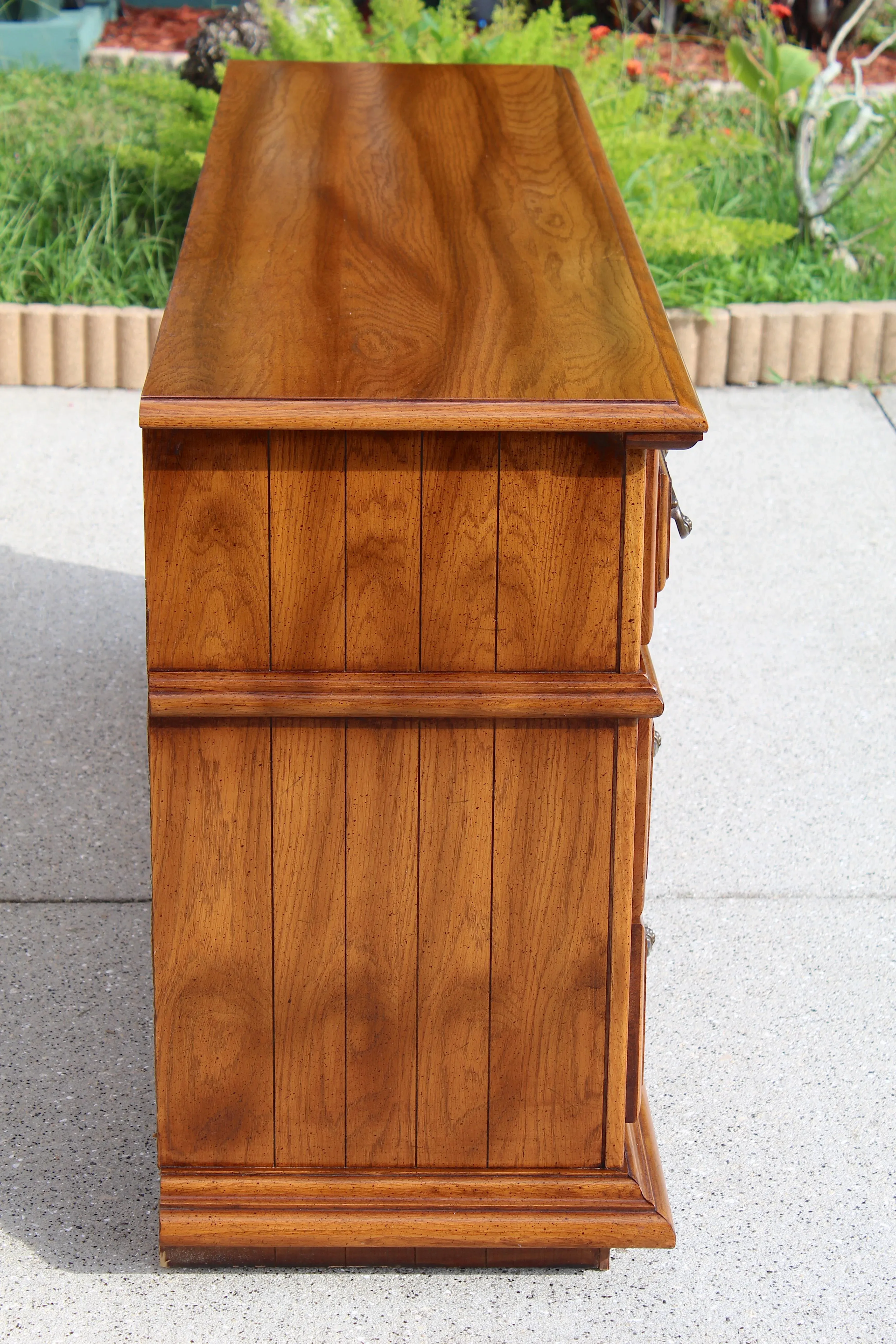 1970s-vintage-broyhill-premier