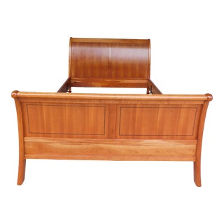 Stickley Cherry Queen Size Sleigh Bed For Sale