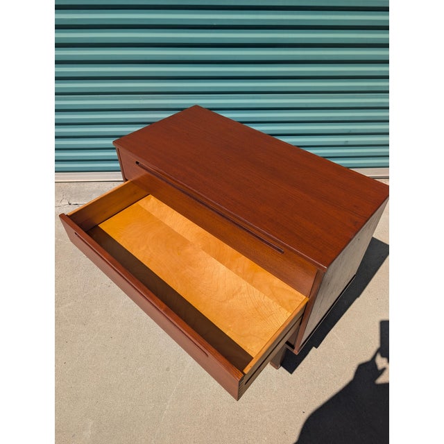Nils Jonsson Mid-Century Modern Teak 3-Drawer Chest, Denmark, C. 1960s For Sale - Image 10 of 11