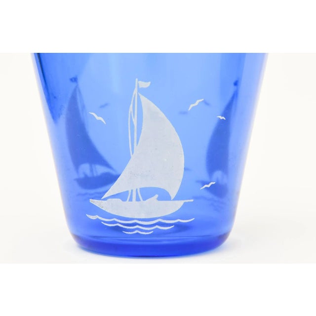 Vintage Light Royal Blue Glass Ice Bucket With Sailboat and Six Round Small Cordial Glasses For Sale In Miami - Image 6 of 11