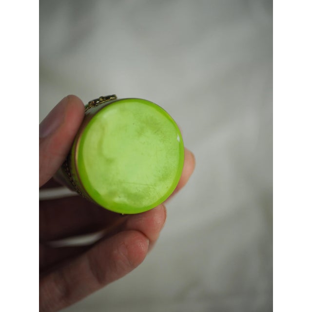 Late 20th Century Vintage Porcelain Compact Umbrella Wagasa Majolica For Sale - Image 5 of 9