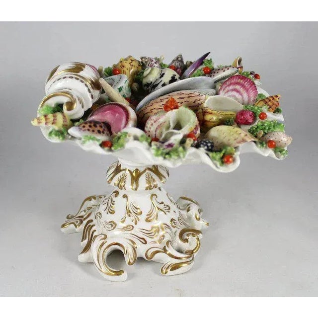 Ceramic 1820 English Chamberlain's Worcester Porcelain Sea Shell & Coral Design Centerpiece For Sale - Image 7 of 11