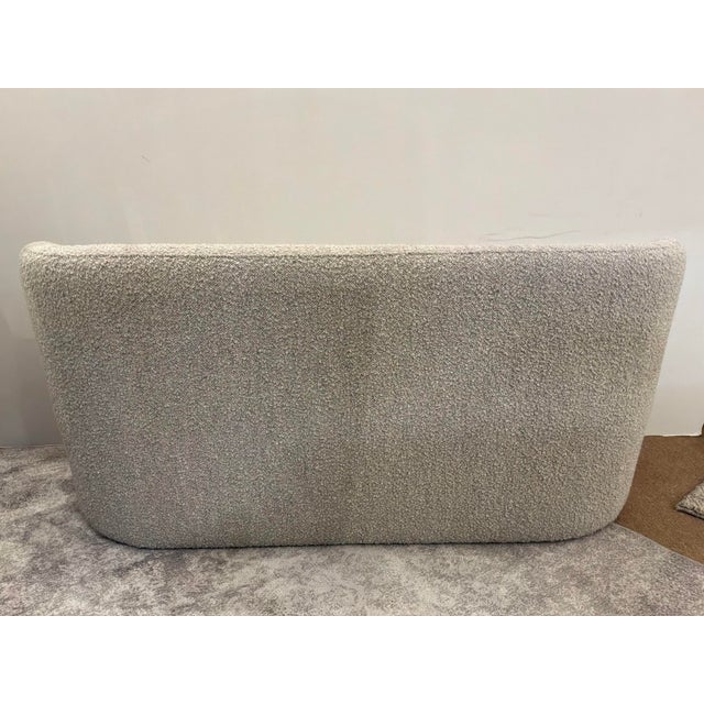 Stylish Caracole Etta Bench. Gray boucle fabric. Original Retail $3000. Showroom floor sample.