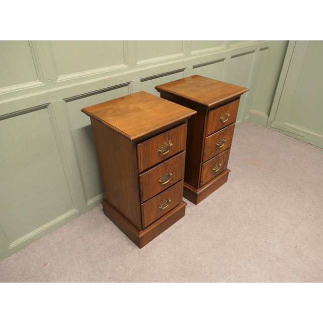 Wood Art Deco Walnut Bedside Chests of Drawers, 1930, Set of 2 For Sale - Image 7 of 9