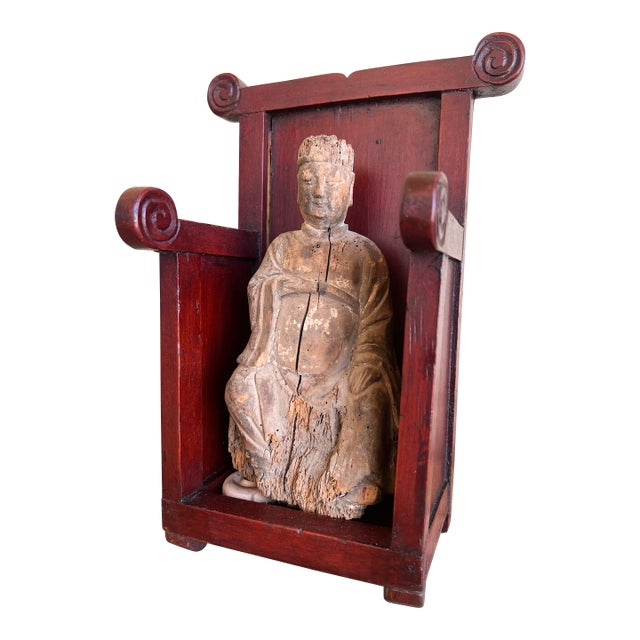 Early 19th Century Carved Chinese Immortal Deity Figurine in the Red Throne Chair For Sale