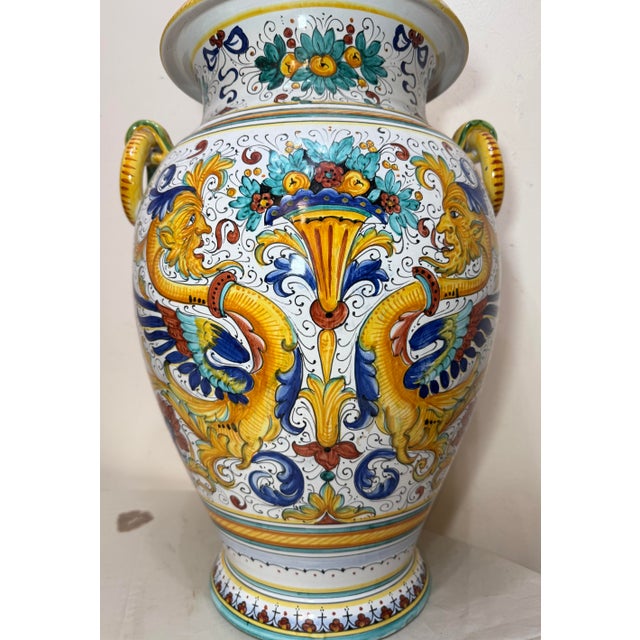 Monumental Antique Handmade Italian Majolica Painted Terracotta Gp Pottery Vase For Sale In New York - Image 6 of 17