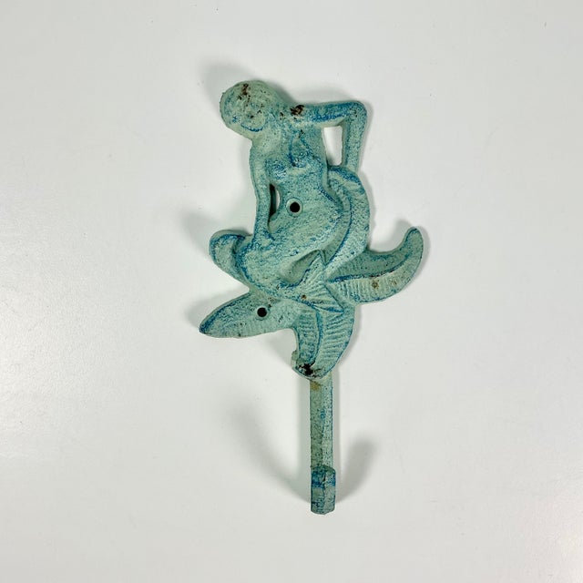 1970s Vintage Cast Iron Coastal Nautical Verdigris Mermaid Wall Hook. For Sale - Image 6 of 10