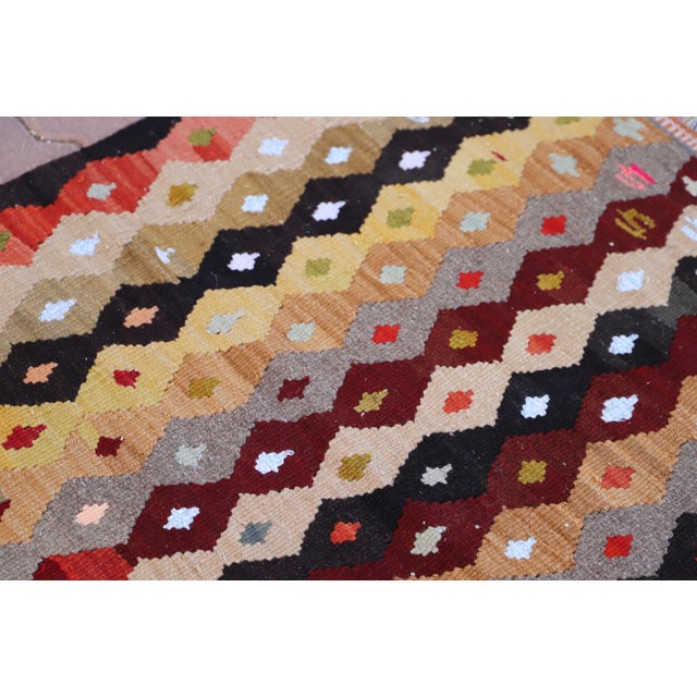 1990s Anatolian Ikat Design Natural Wool Handmade Kilim Rug For Sale In Sacramento - Image 6 of 11