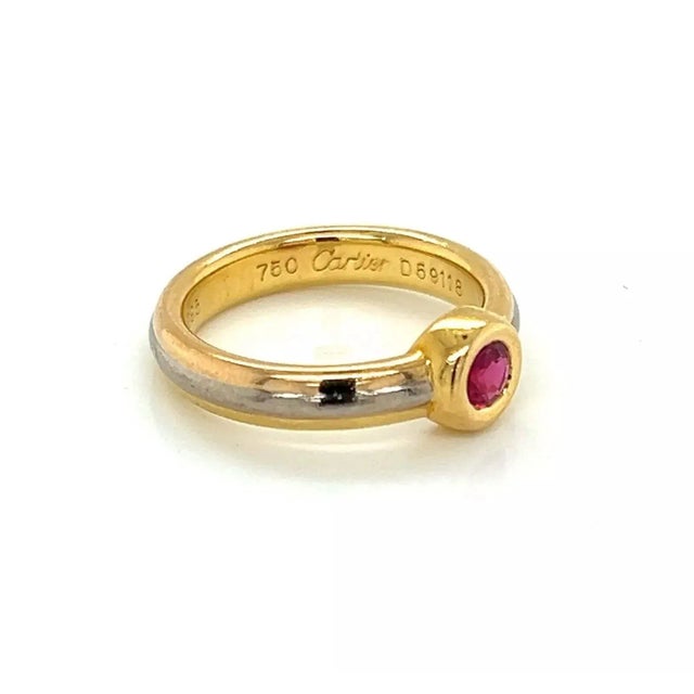 Contemporary Cartier 18k Tri Color Gold Ruby Stack Band Ring W/Cert - Size 4 For Sale - Image 3 of 7