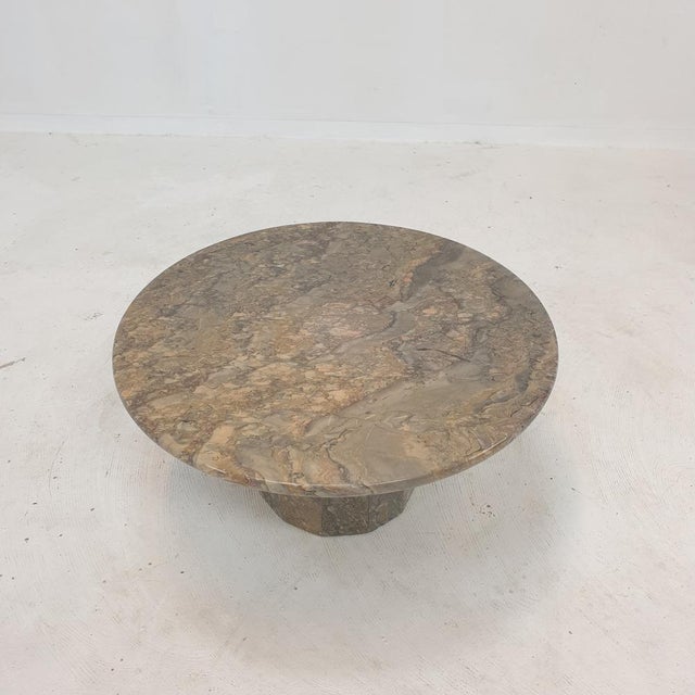 Italian Marble Round Coffee Table, 1980s For Sale - Image 6 of 14