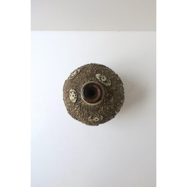 Brown Studio Pottery Vase, Organic Modern, Circa 20th Century For Sale - Image 8 of 9