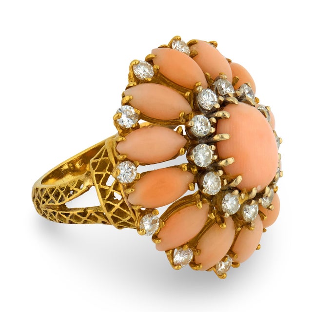 Contemporary Vintage Angel Skin Coral Diamond 18k Gold Cocktail Ring, Size 7.25 For Sale - Image 3 of 4